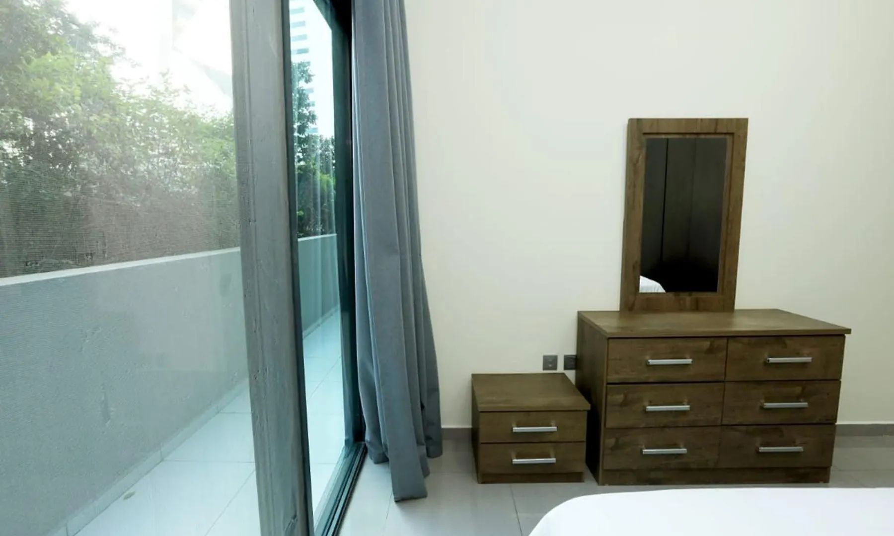Brown Stone - Pool & City View Merano 迪拜