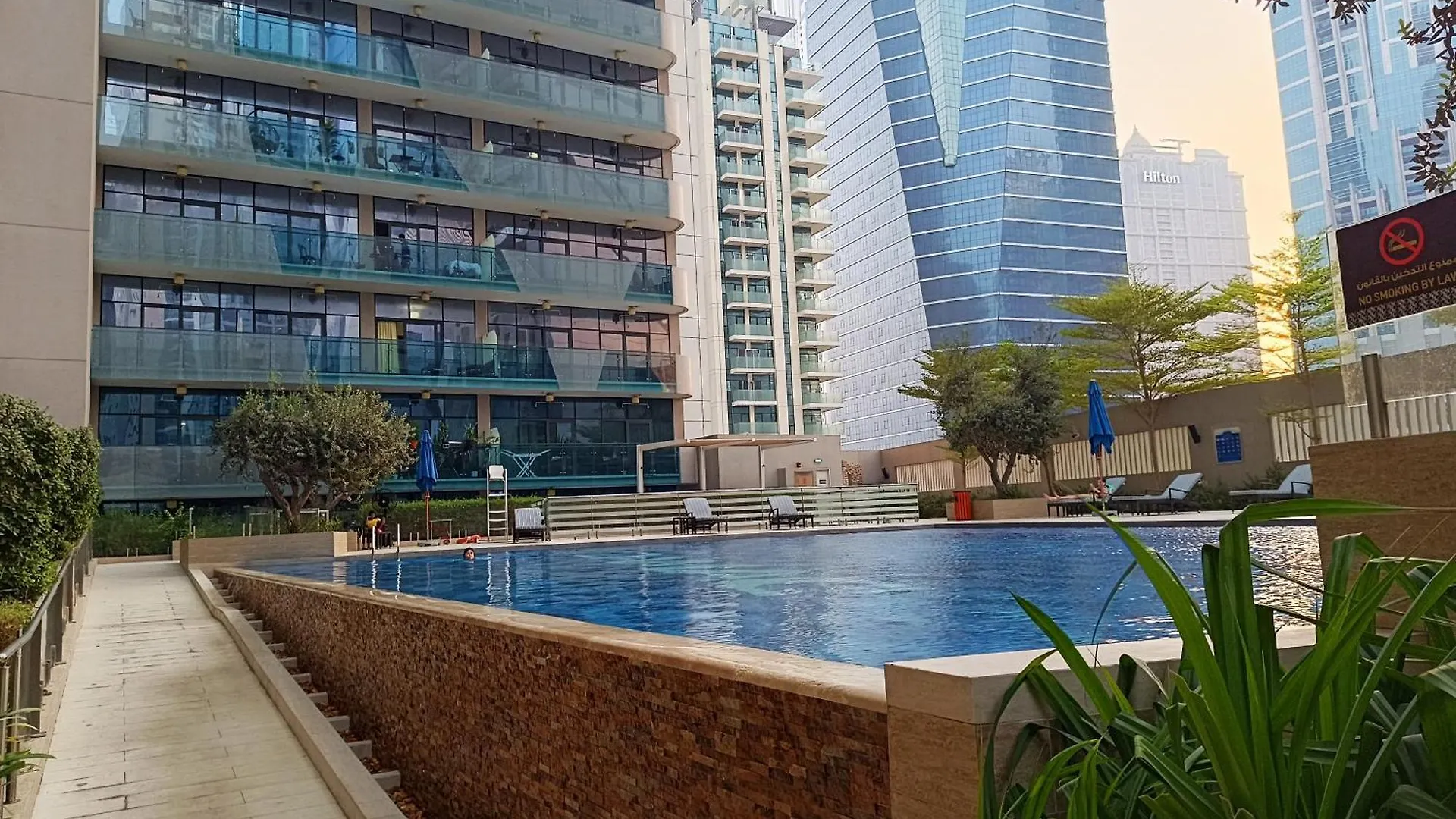 Apartment Brown Stone - Pool & City View Merano Dubai